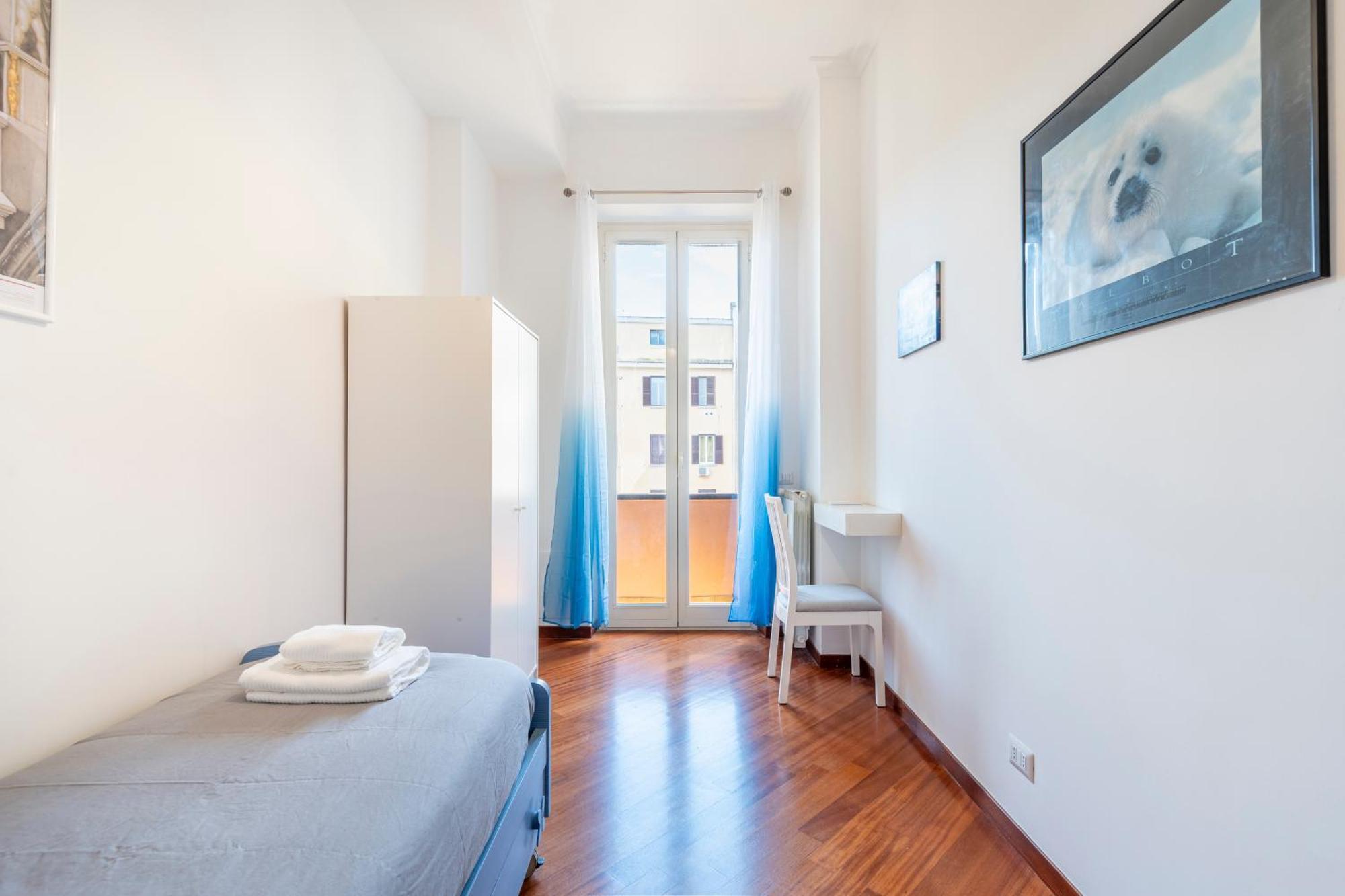Vatican Art Apartment Rome