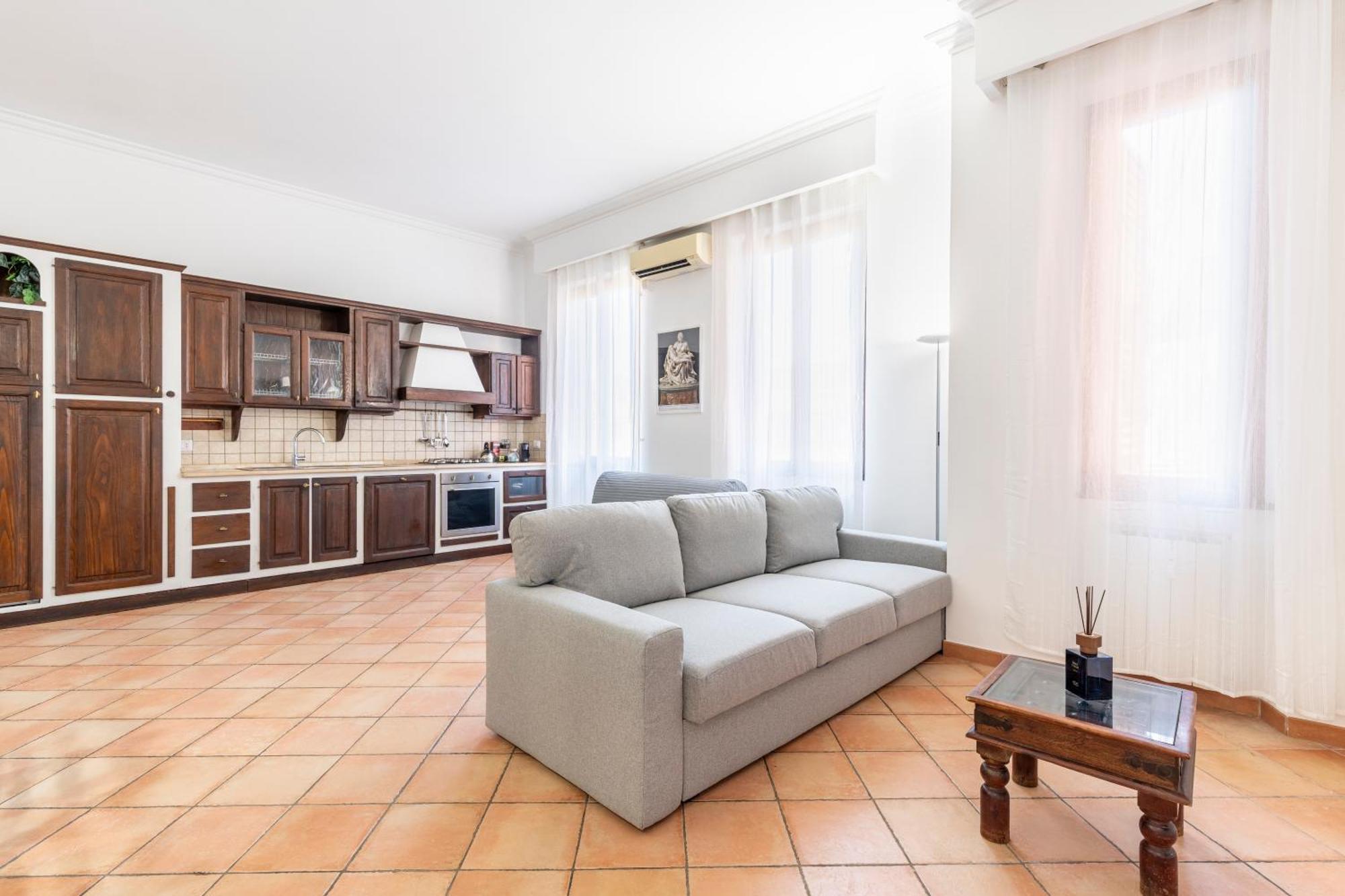 Vatican Art Apartment Rome